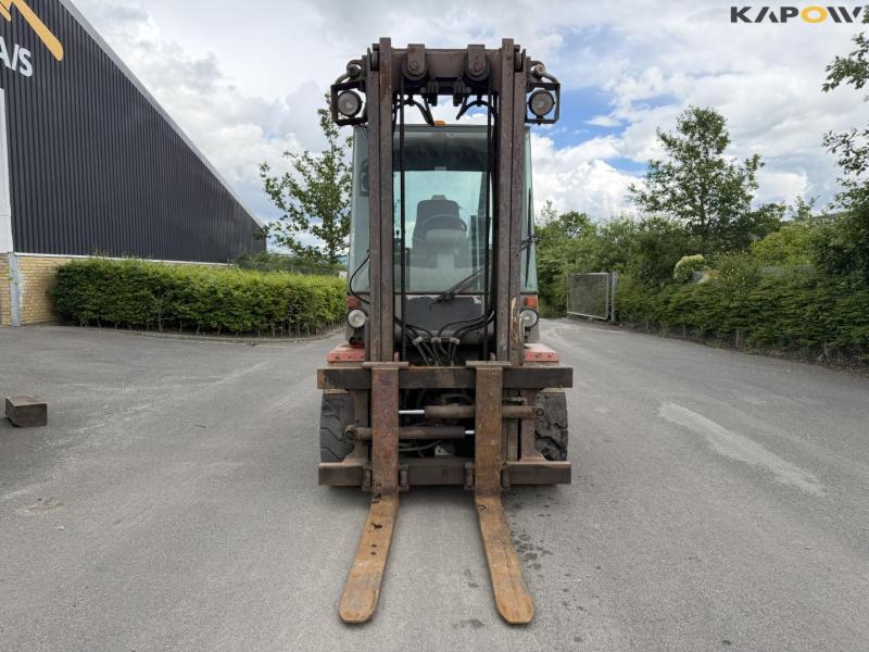 Kalmar DCD556 forklift 2