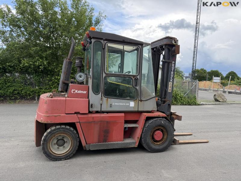 Kalmar DCD556 forklift 4