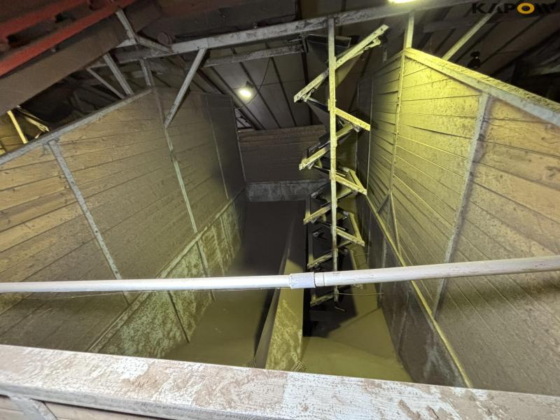 Potato drying silo 62