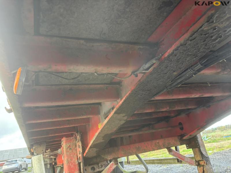 Kel-Berg flat/straw wagon 13.6 meters 29