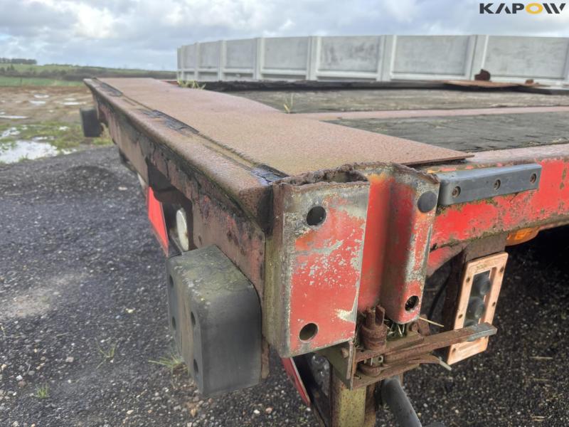 Kel-Berg flat/straw wagon 13.6 meters 51