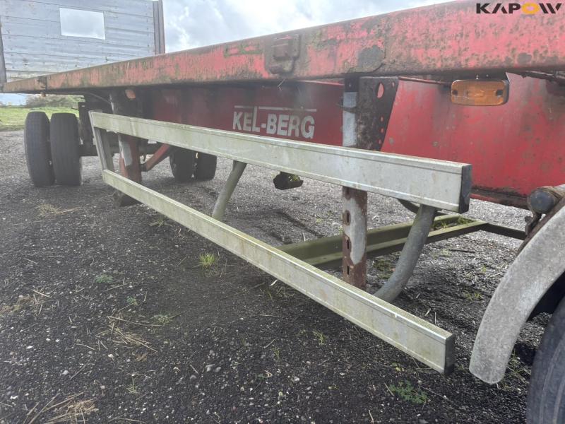 Kel-Berg flat/straw wagon 13.6 meters 66