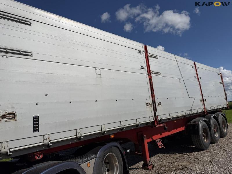 Kel-Berg tipper trailer with tarpaulin 37
