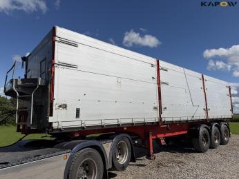 Kel-Berg tipper trailer with tarpaulin