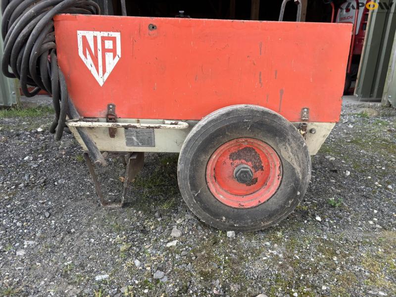 KEMPPI LARC-265 TY DC welder 9