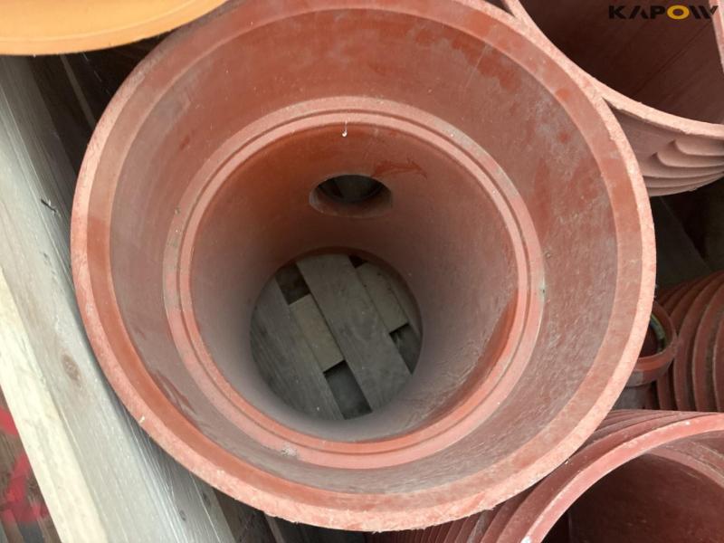 Sewer fittings and manholes 84