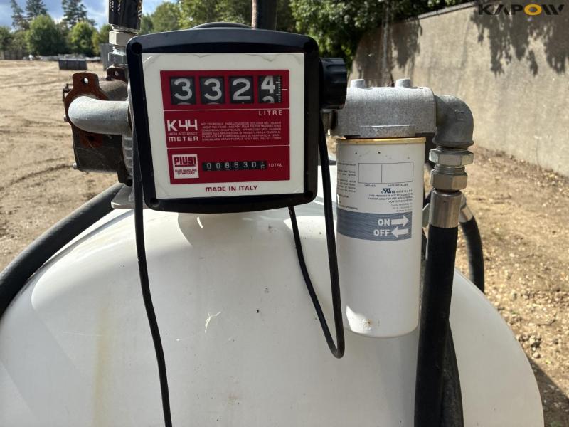 KN beholderfabrik 2500 liter fuel tank 7