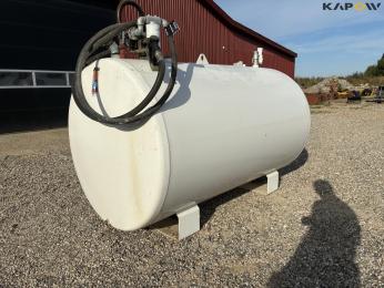 KN Beholderfabrik 2500 liter fuel tank... 