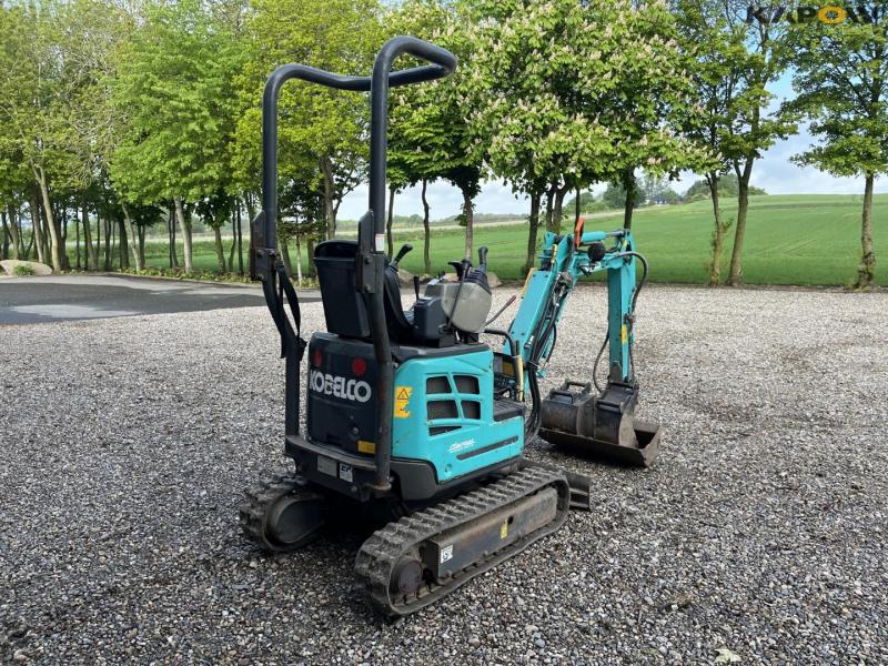 Kobelco SK10SR-2 mini excavator 5