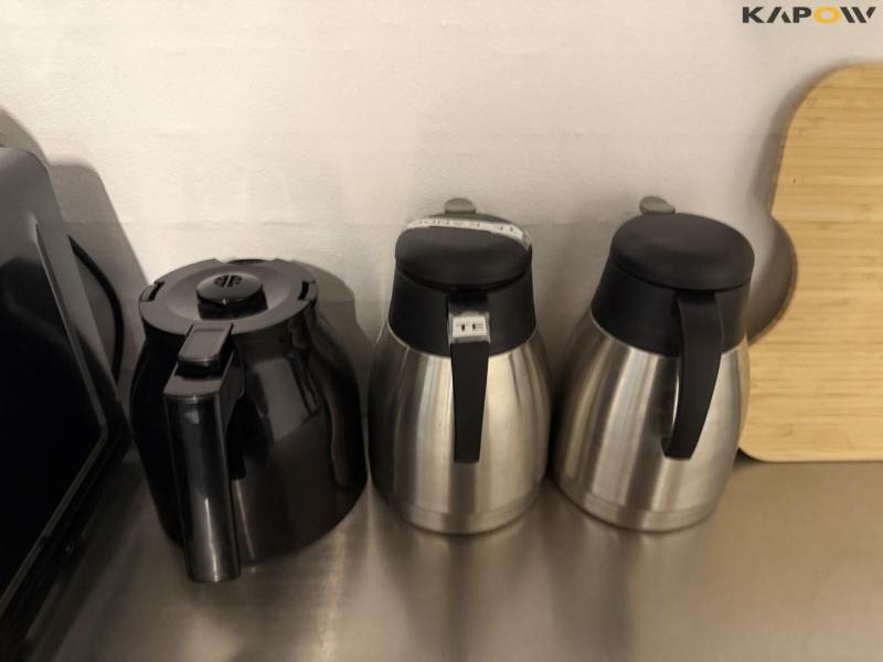 Kitchen Island and Kitchen Accessories 21