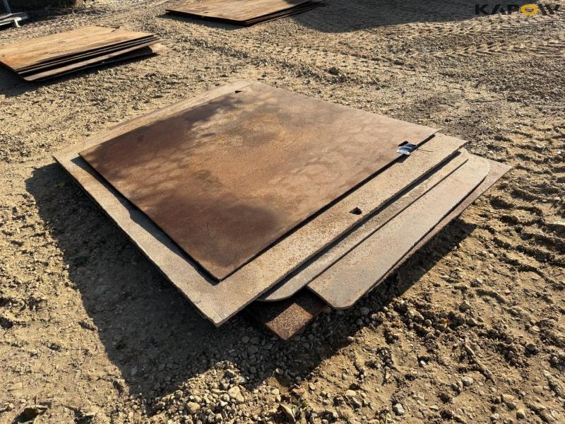 Ground protection mats- 7 pcs. 4