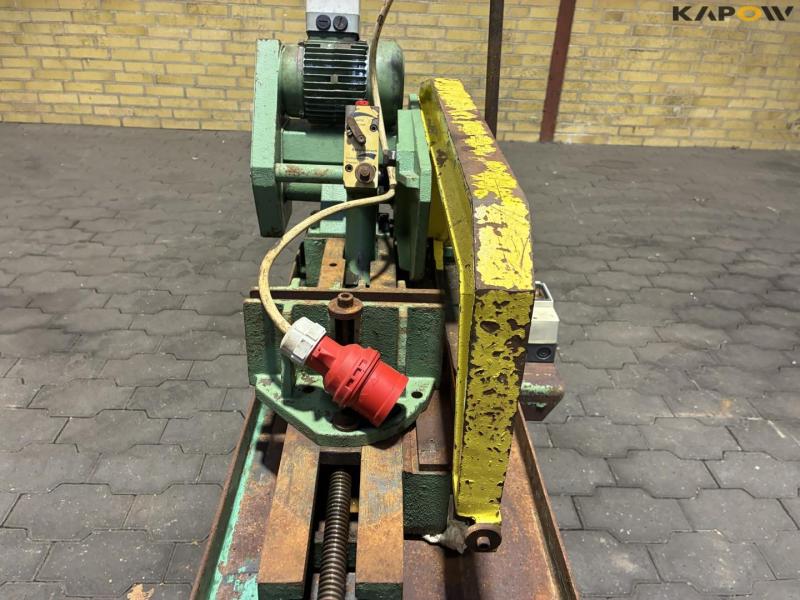 Cold saw 5