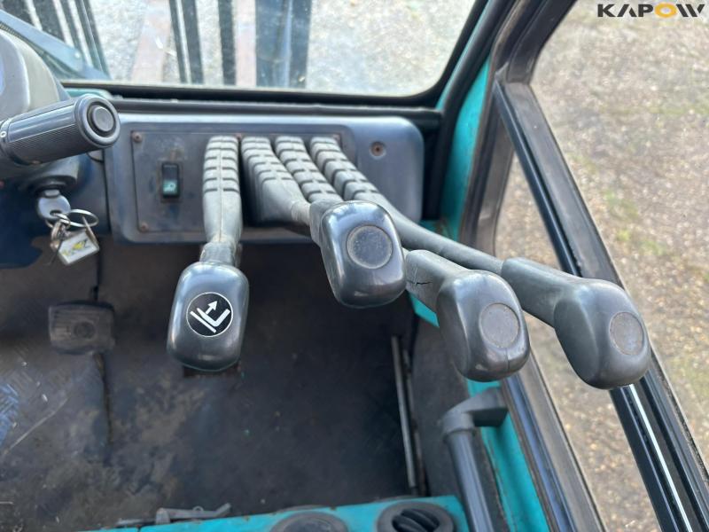 Komatsu FD 25 forklift 49