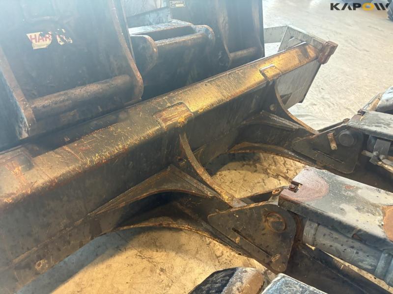 Komatsu PC 138US excavator 26