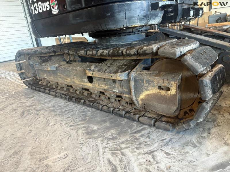 Komatsu PC 138US excavator 32