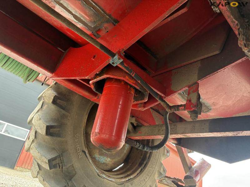 Combi sprayer with remote control 61