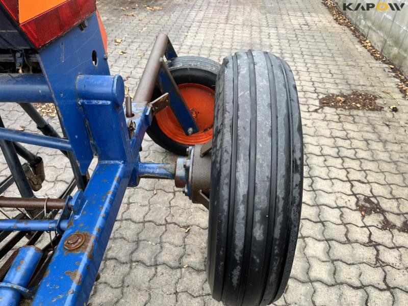 Combination set for row sowing in maize 7