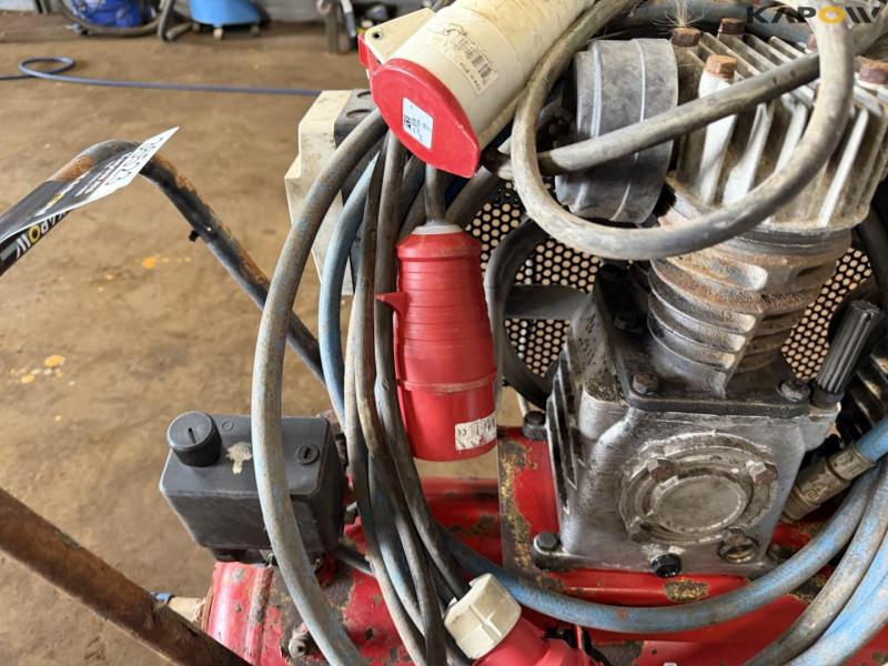 Compressor 13