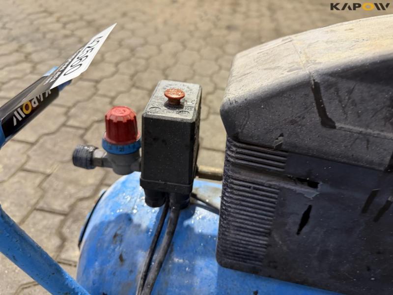 Compressor 10