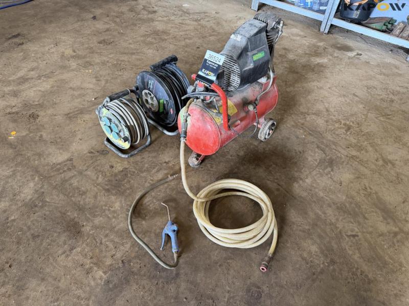 Compression tracks and cable reels 1