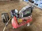 Compression tracks and cable reels 9