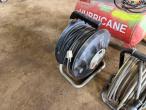 Compression tracks and cable reels 15