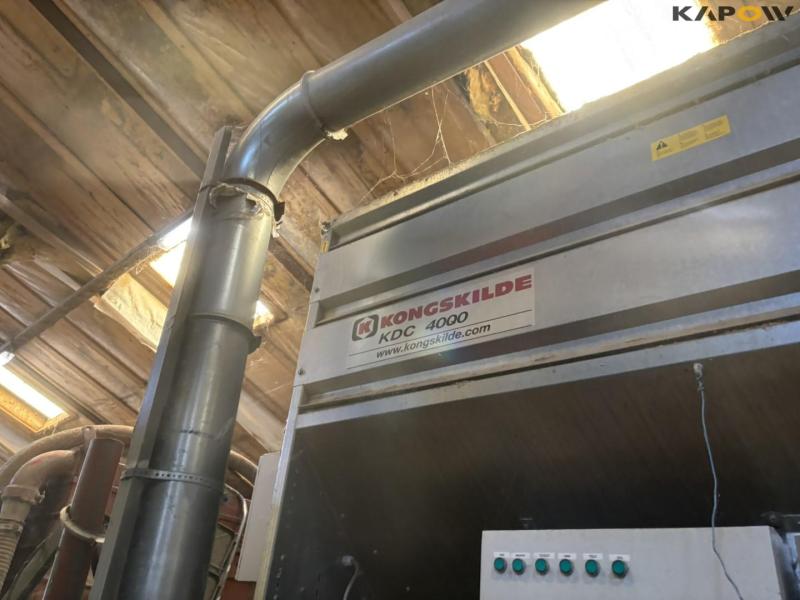 Kongskilde KDC 400 grain cleaner on Wagon 38