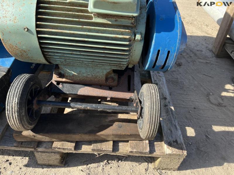 Kongskilde TRL 150/CAD 20 grain blower with pipe 15