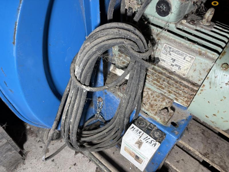 Kongskilde TRL 75 grain blower 11