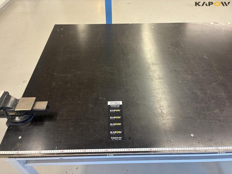 Heavy duty table with vise 11