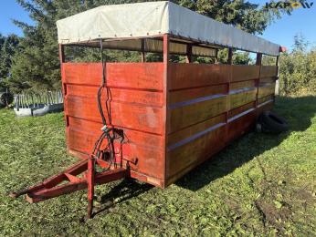 Cattle cart