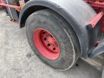Hooklift truck 33