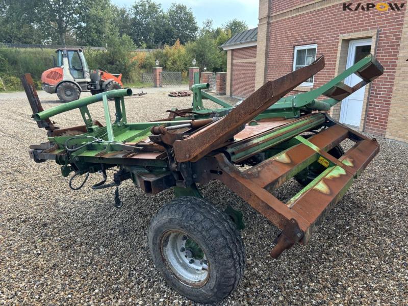 Krone BC101-30 bale wagon 10