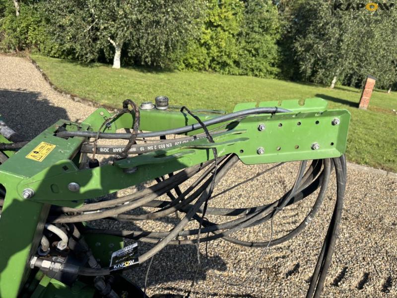 Krone Big Pack 1290 Big Ball Presses 15