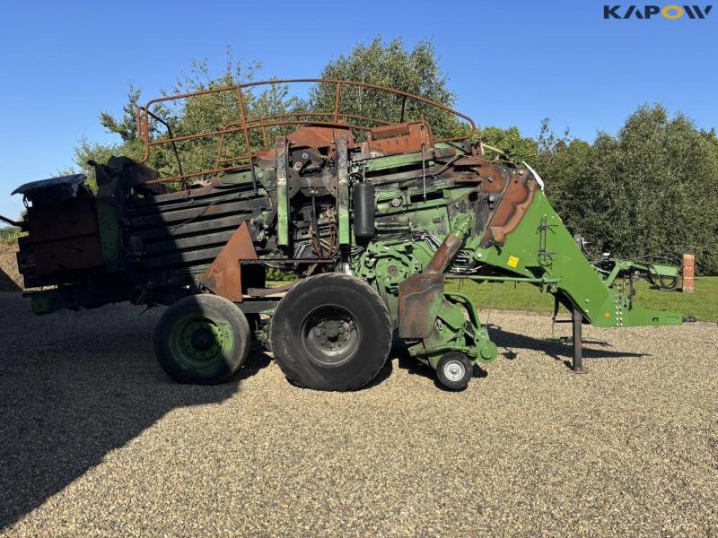 Krone Big Pack 1290 Big Ball Presses 4