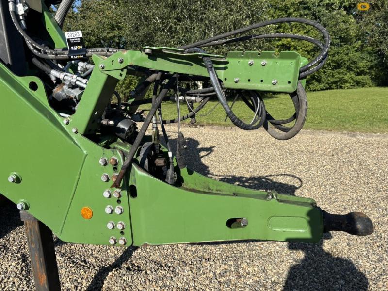 Krone Big Pack 1290 Big Ball Presses 16