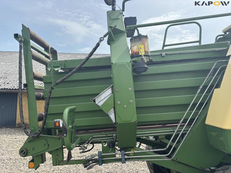 Krone BigPack 890 XC baler 46
