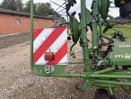 Krone KW 10.02/10 tedder/spreader 19