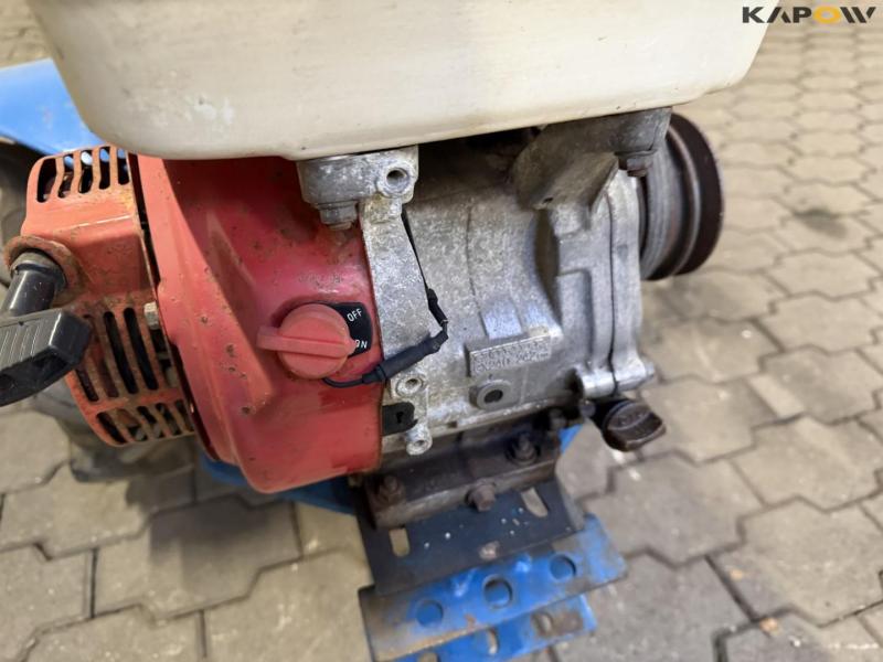 KS 650 tool carrier with cutter 28