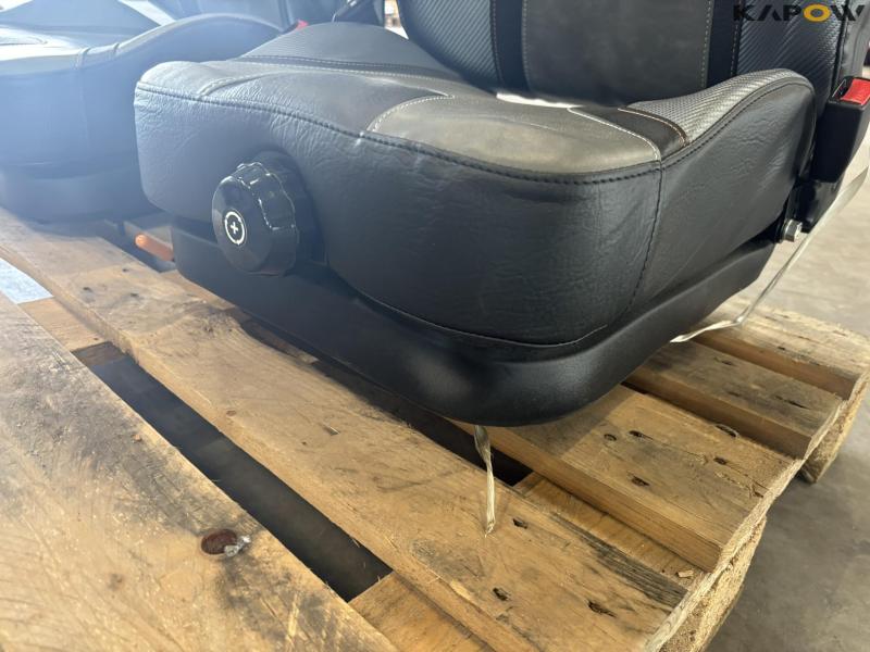 Kubota Seat with armrest 2 pcs. - New 10