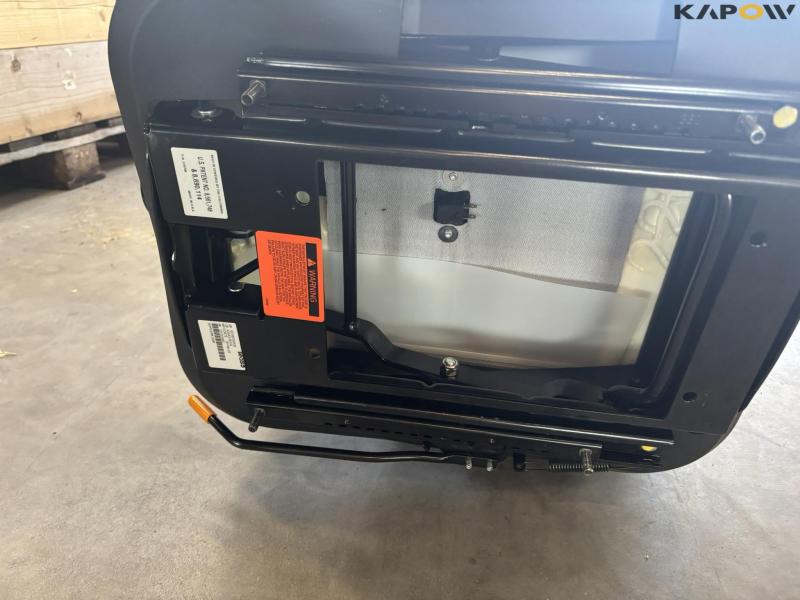 Kubota Seat with armrest 2 pcs. - New 30