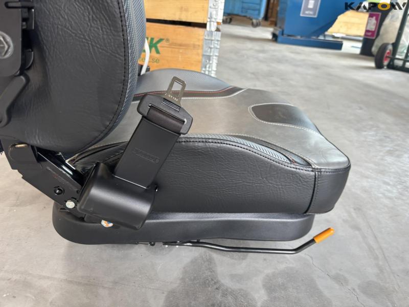 Kubota seats with armrests 2 pieces - new 13