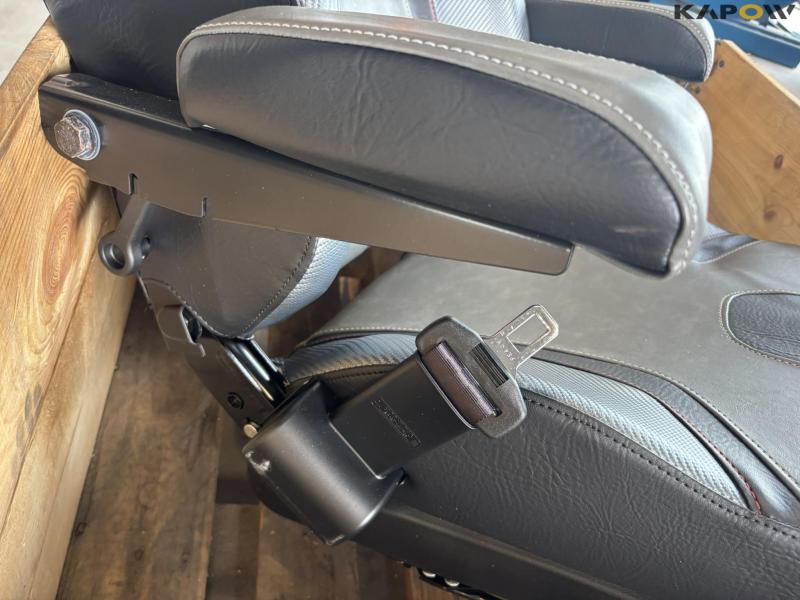 Kubota seats with armrests 2 pieces - new 25