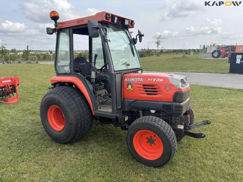 Kubota STV 35 4WD tractor 3