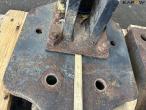 Ball hitch 25