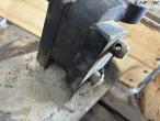Ball hitch 13