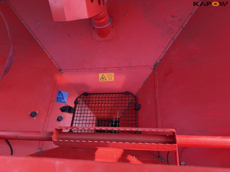 Kuhn 4030 power harrow seeding kit 54