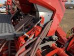 Kuhn 4030 power harrow seeding kit 33