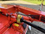 Kuhn FC352G windrower 17