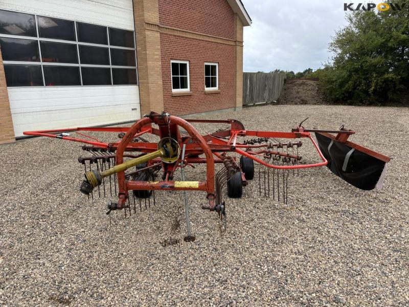 Kuhn GA 4101 GM rake 2